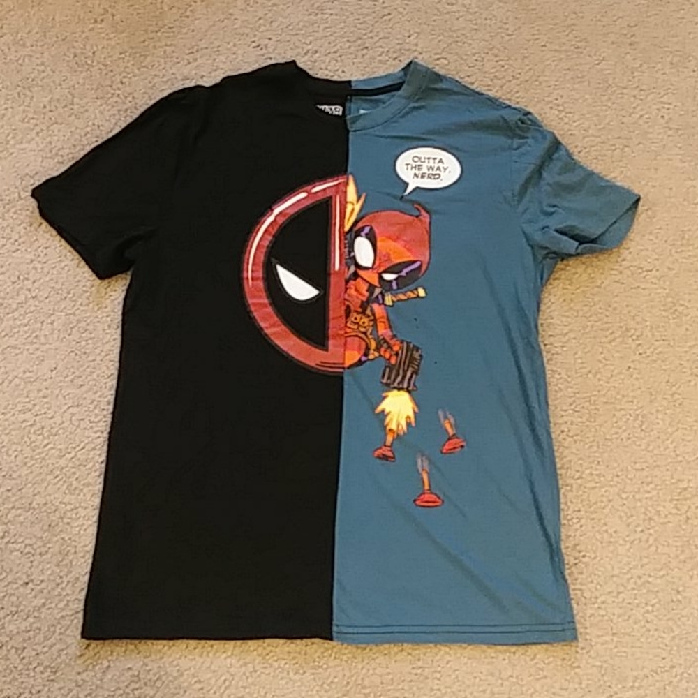Large Deadpool tee
